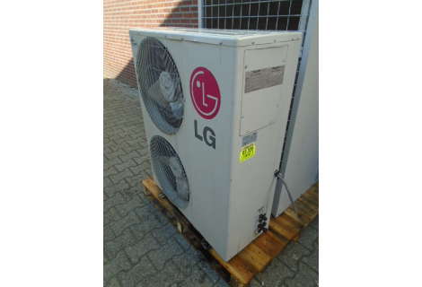 LG airconditioning buiten unit 